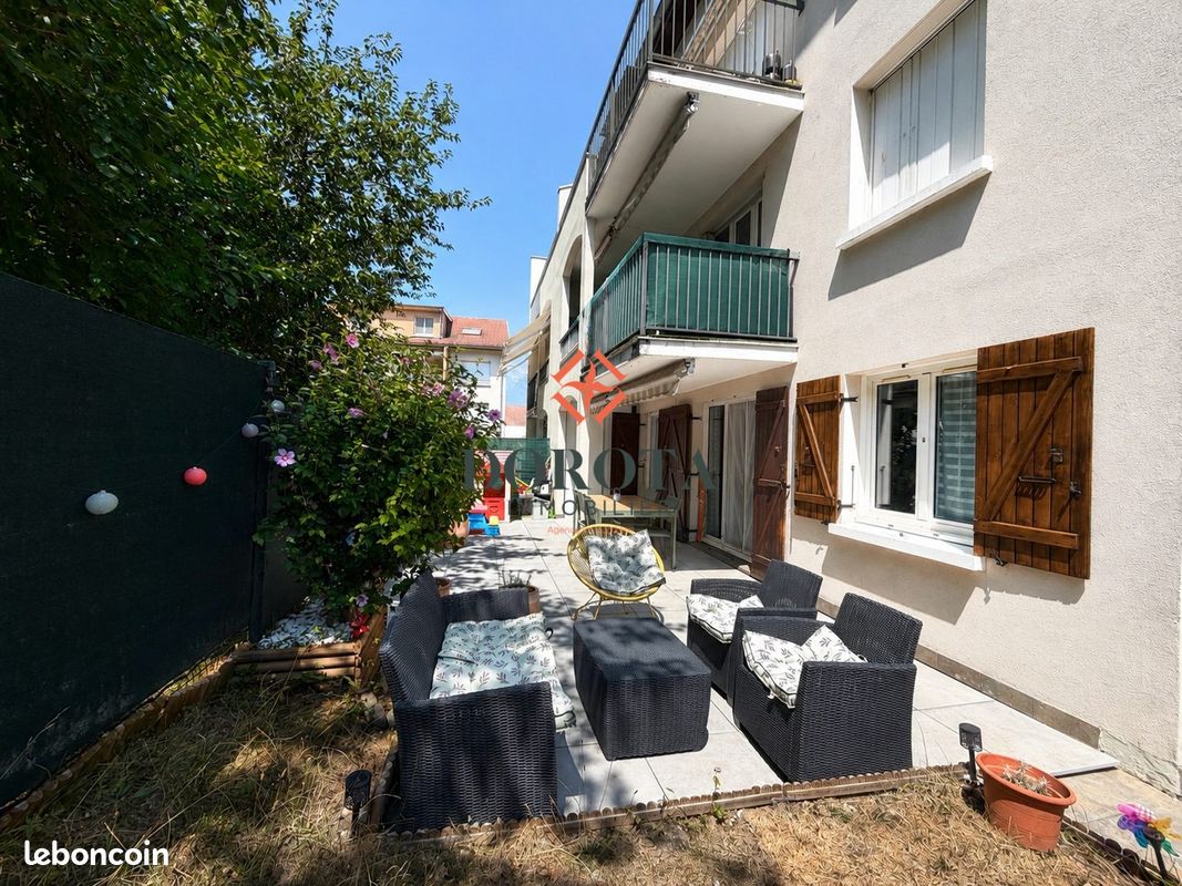 Appartement 4 pièces 75 m² · à Villard-Bonnot · 75 m² · 285 000 €