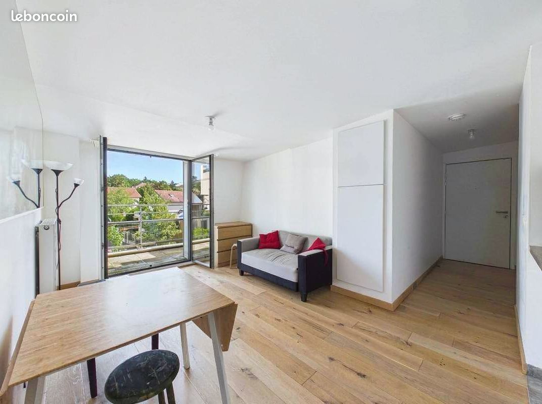 Appartement 3 pièces 54 m² · à Garches · 54 m² · 375 000 €