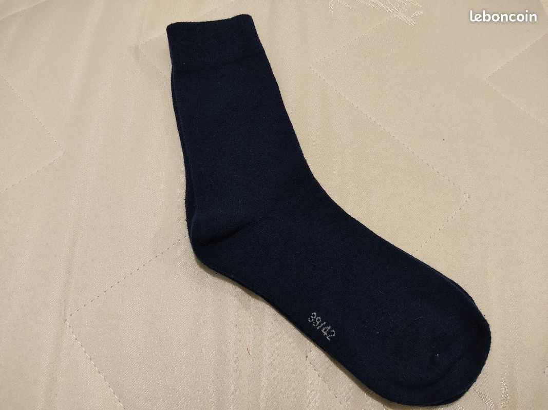 Chaussettes homme Bleu marine 39/42 Très bon état (image 2)