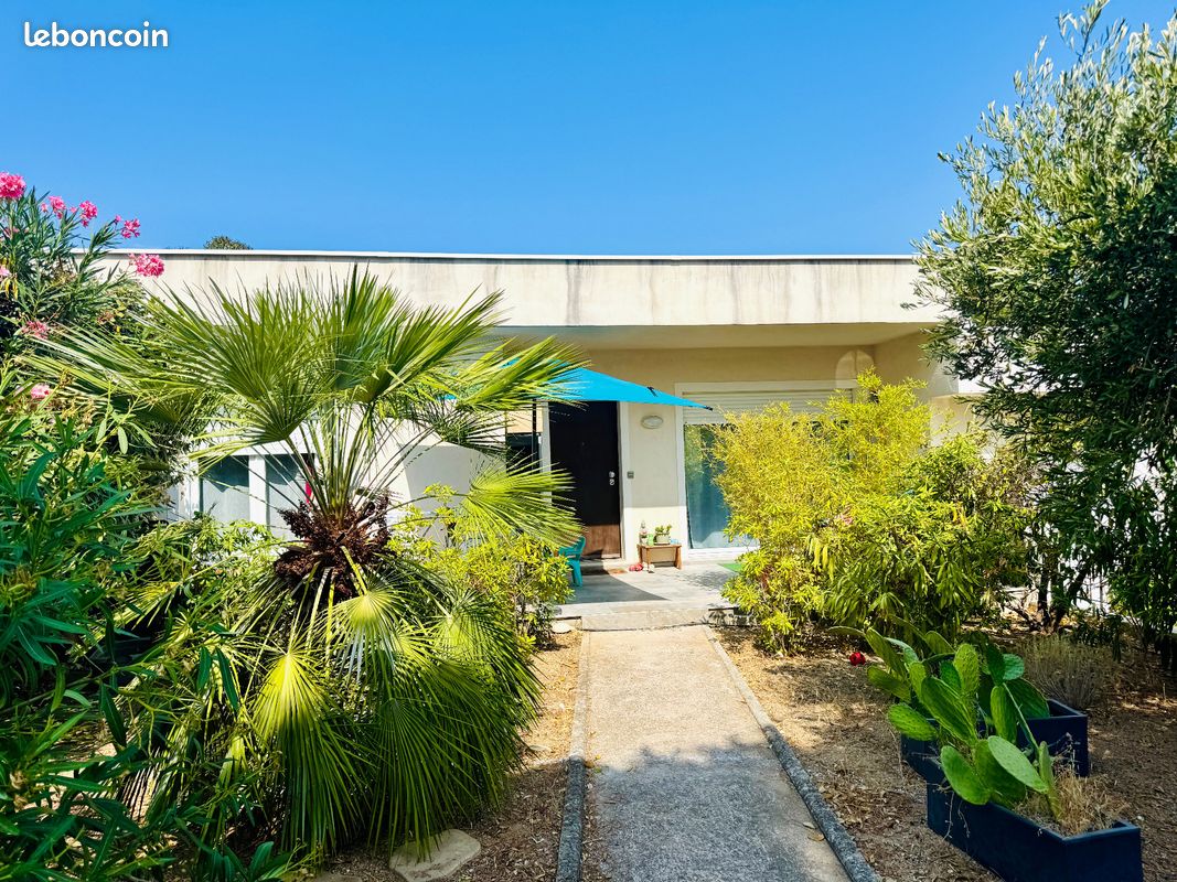 Appartement 2 pièces 46 m² · à Algajola · 46 m² · 327 000 €