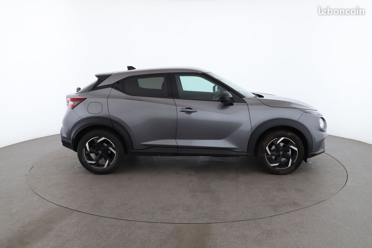 Nissan Juke 1.6 Hybrid N-Connecta 143 ch (image 13)