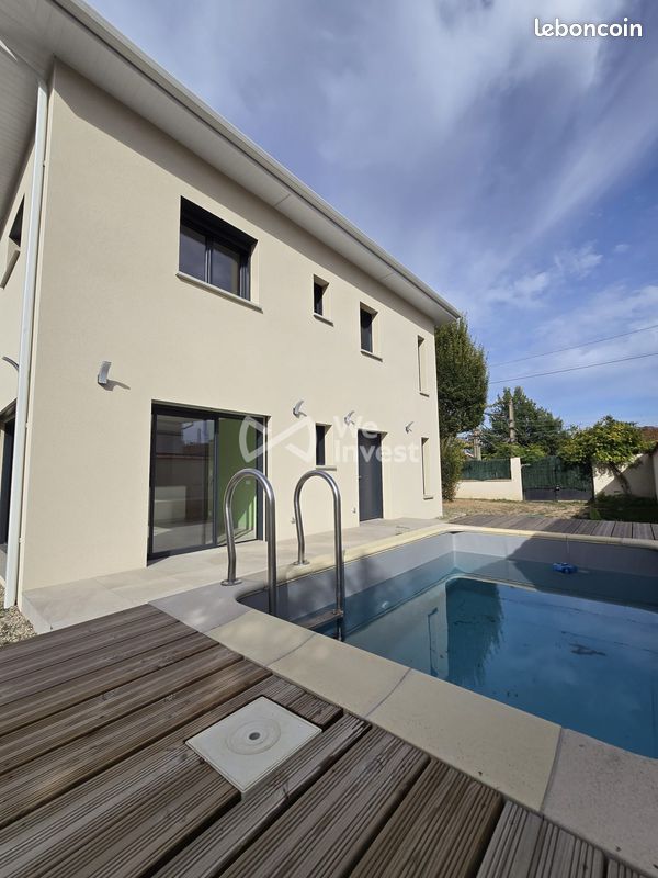 Maison 4 pièces 108 m² · à Villefranche-sur-Saône · 108 m² · 385 000 €