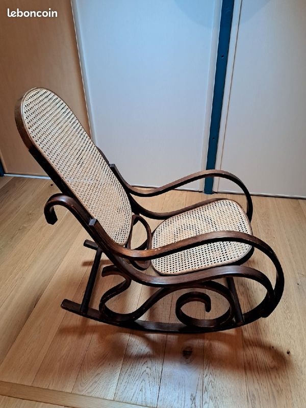 Fauteuil a bascule Thonet (image 2)