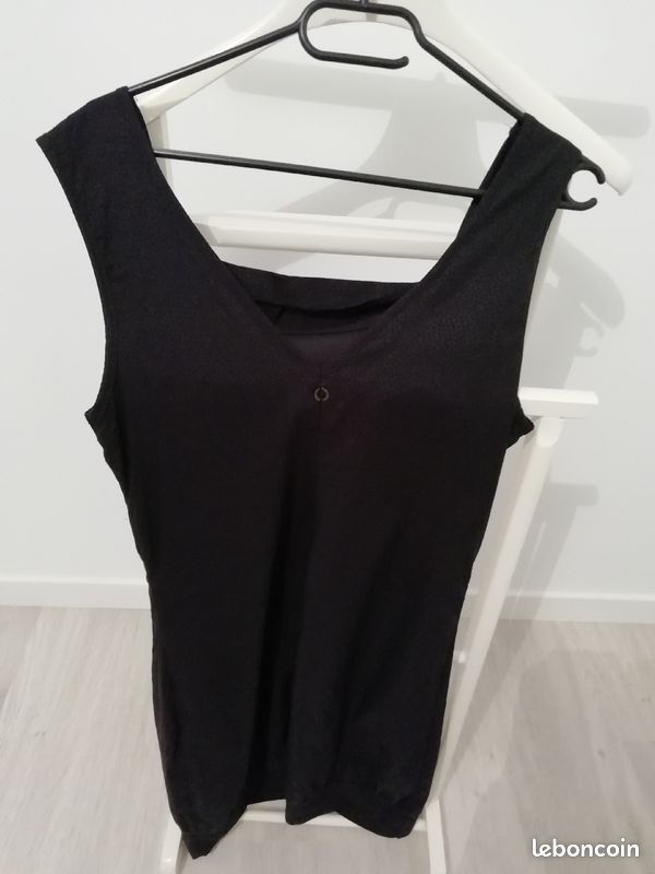 Robe de soirée noire (image 2)