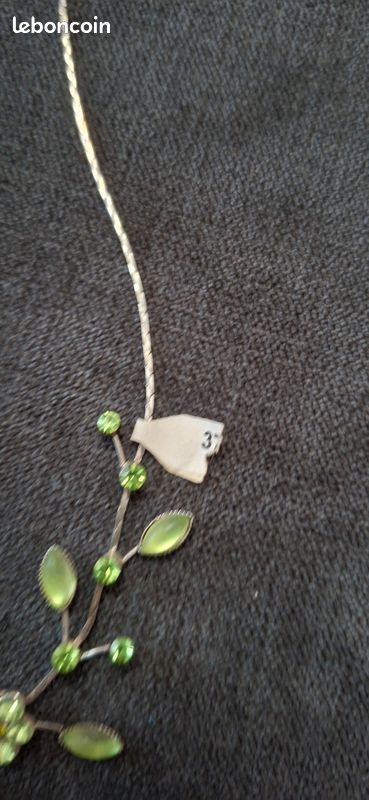 Collier fantaisie (image 3)