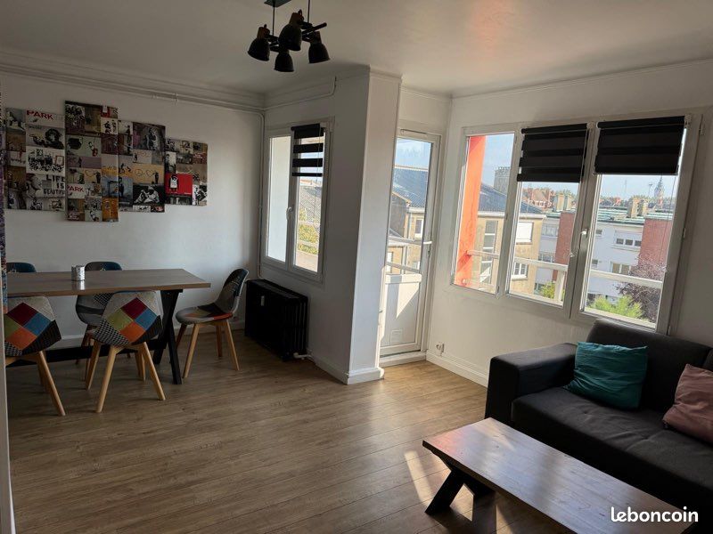 Appartement 3 pièces 65 m² · à Calais · 65 m² · 790 €