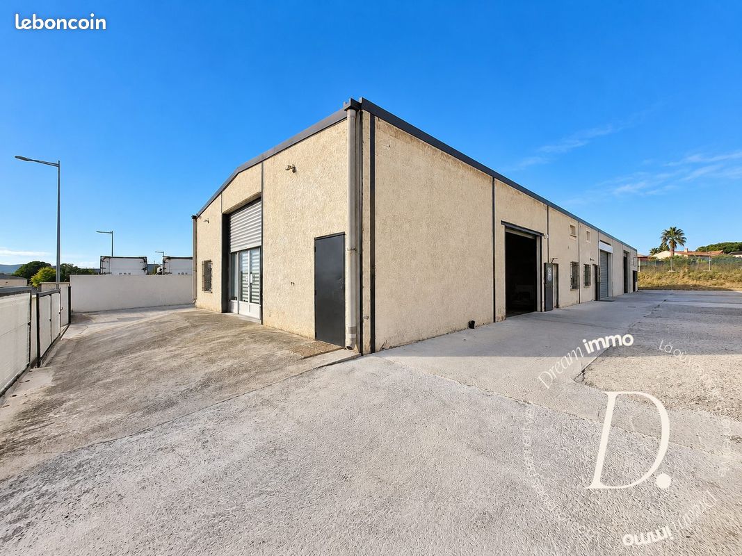 Immeuble 652 m² · à Gigean · 652 m² · 1 150 000 €