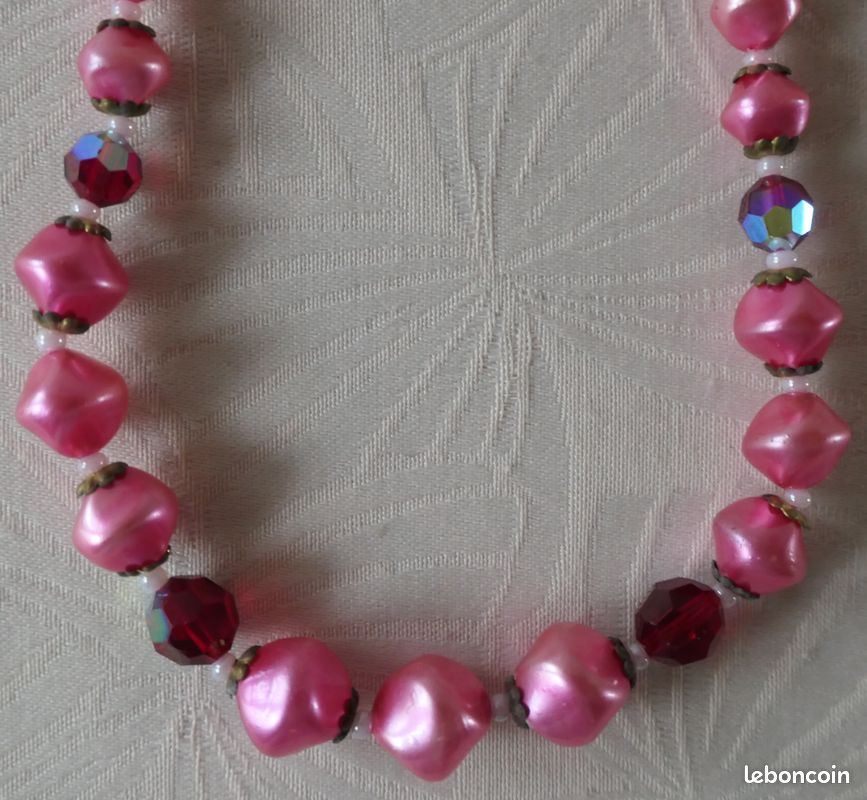 Collier Fantaisie Vintage - Neuf Avec étiquettes - Sans Marque