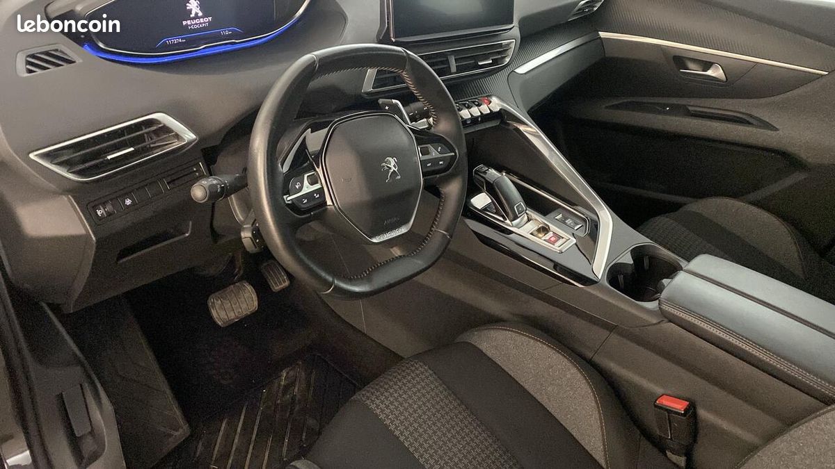 Peugeot 3008 BlueHDi 130 S&S EAT8 Active Pack (image 9)