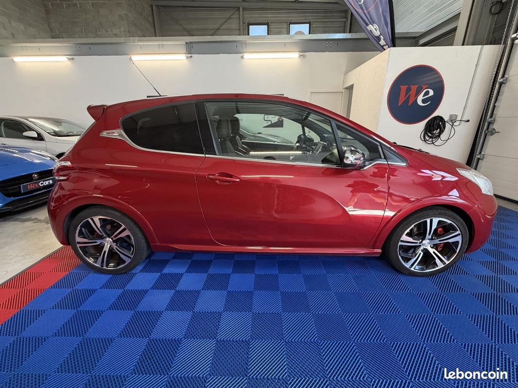 Peugeot 208 generation-i 1.6 thp 200 gti (image 11)