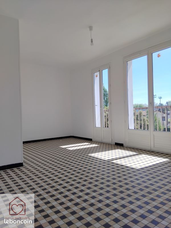 Appartement 3 pièces 57 m² · à Moissac · 57 m² · 570 €