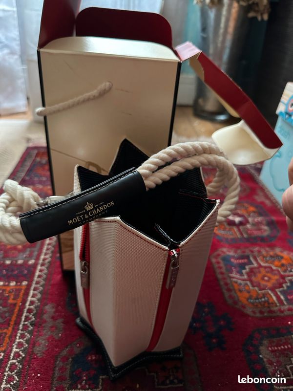 Moët & Chandon Star Bag neuf (image 4)