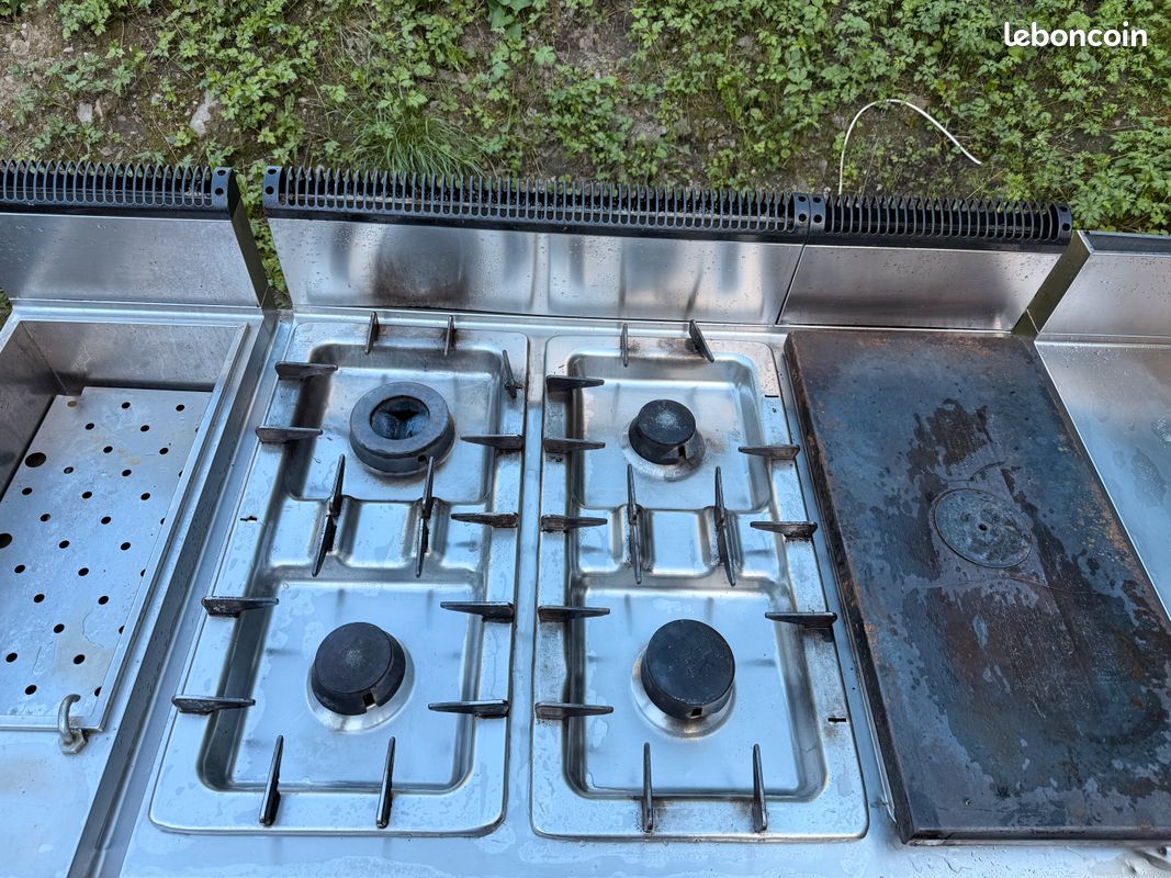 Piano de cuisson professionnel gaz (image 2)
