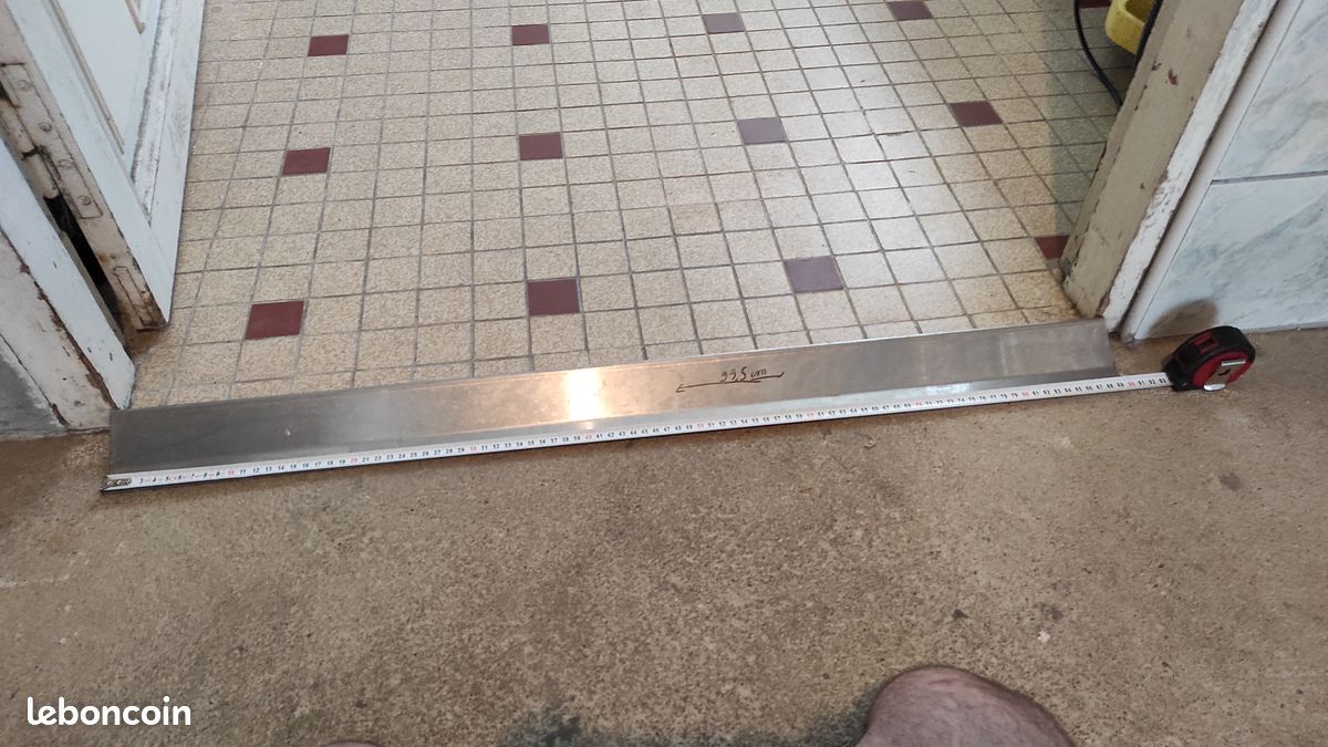 Seuil de porte en inox (image 3)