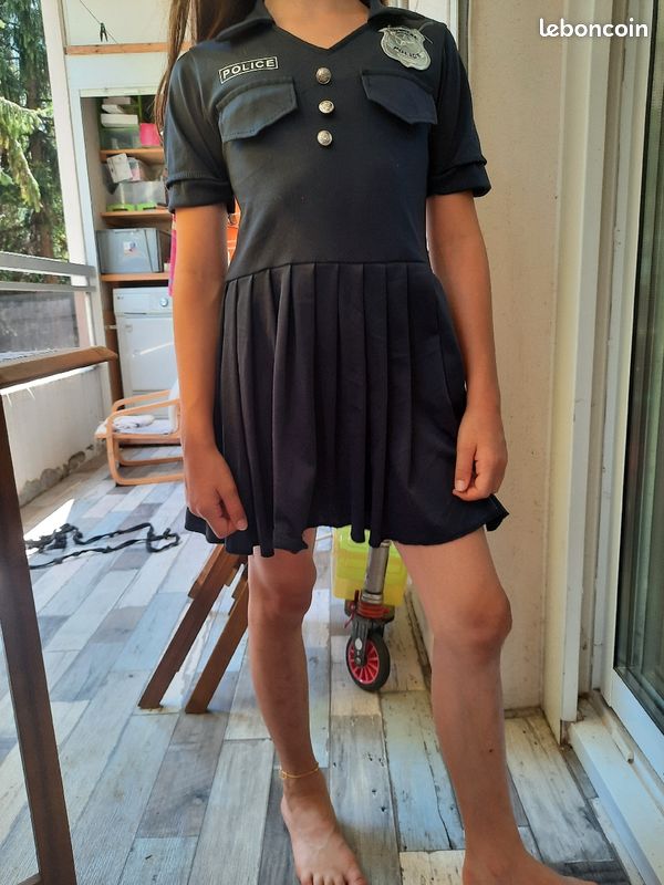 Robe de policiere (image 1)