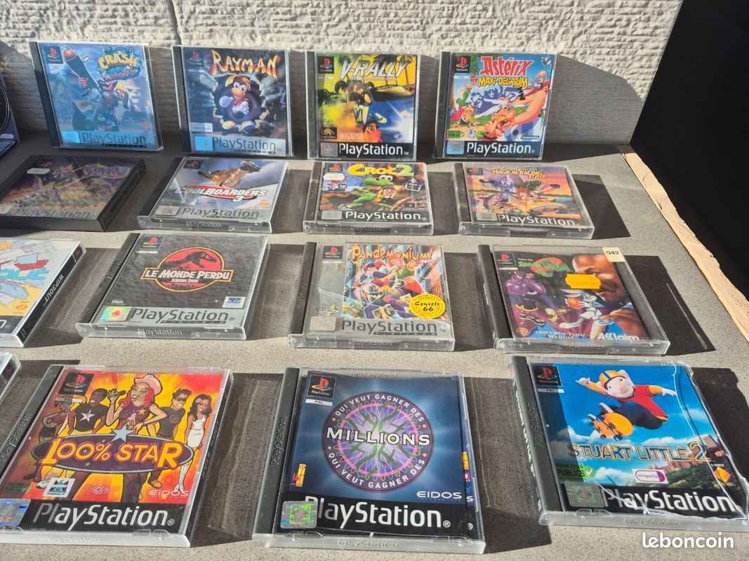 Lot De Jeux PS1 Et PS2 - Inclut Granturismo - Bon état Général Avec Boîtiers