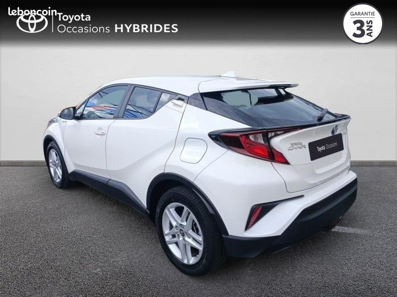 Toyota C-HR 122h Dynamic Business 2WD E-CVT + Programme Beyond Zero Academy MY20 (image 2)