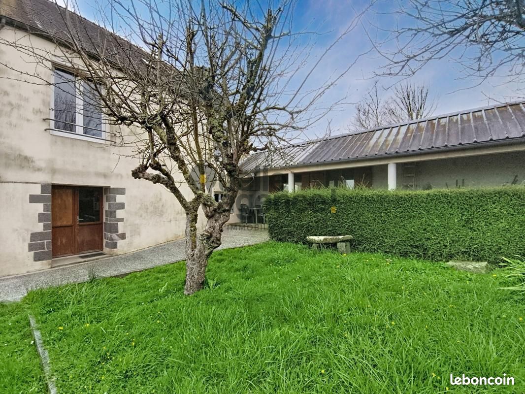 Maison 5 pièces 108 m² · à Hôpital-Camfrout · 108 m² · 169 999 €