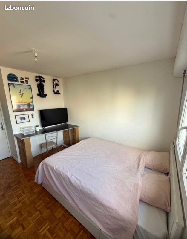 Appartement 3 pièces 76 m² · à Les Lilas · 76 m² · 500 €