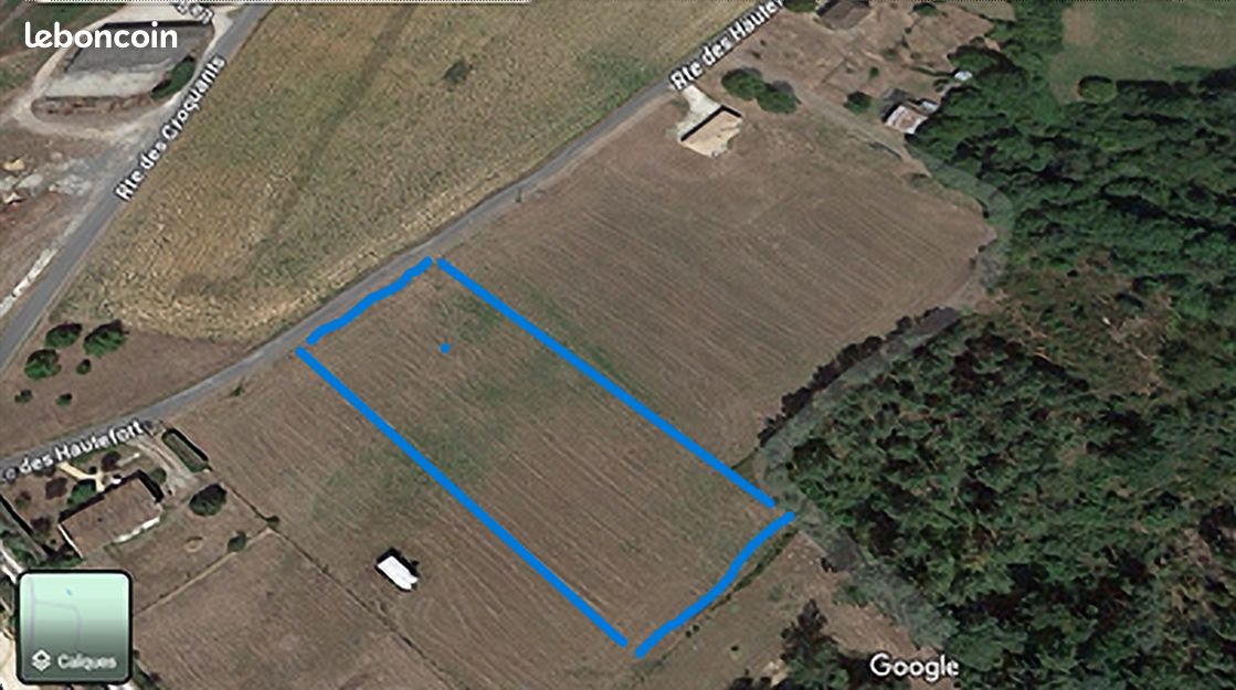 Grand terrain constructible dans le PERIGORD · à Limeyrat · 45 000 €