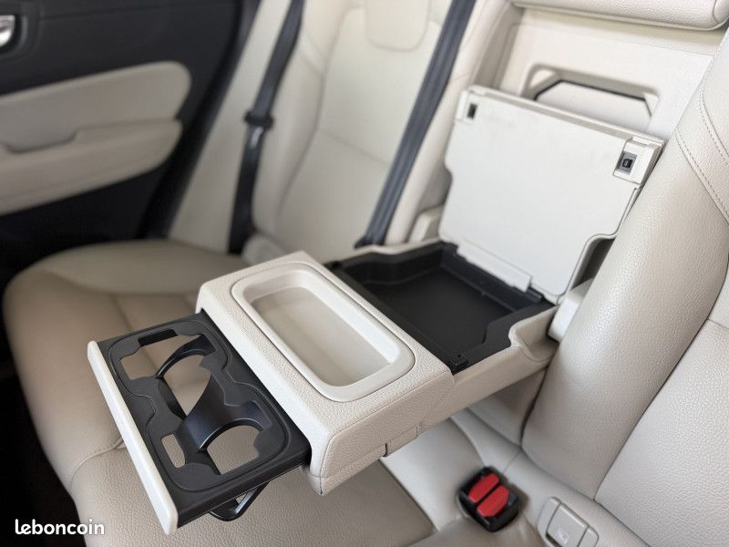 Volvo XC60 T8 TWIN ENGINE 303 + 87CH BUSINESS EXECUTIVE GEARTRONIC (image 14)