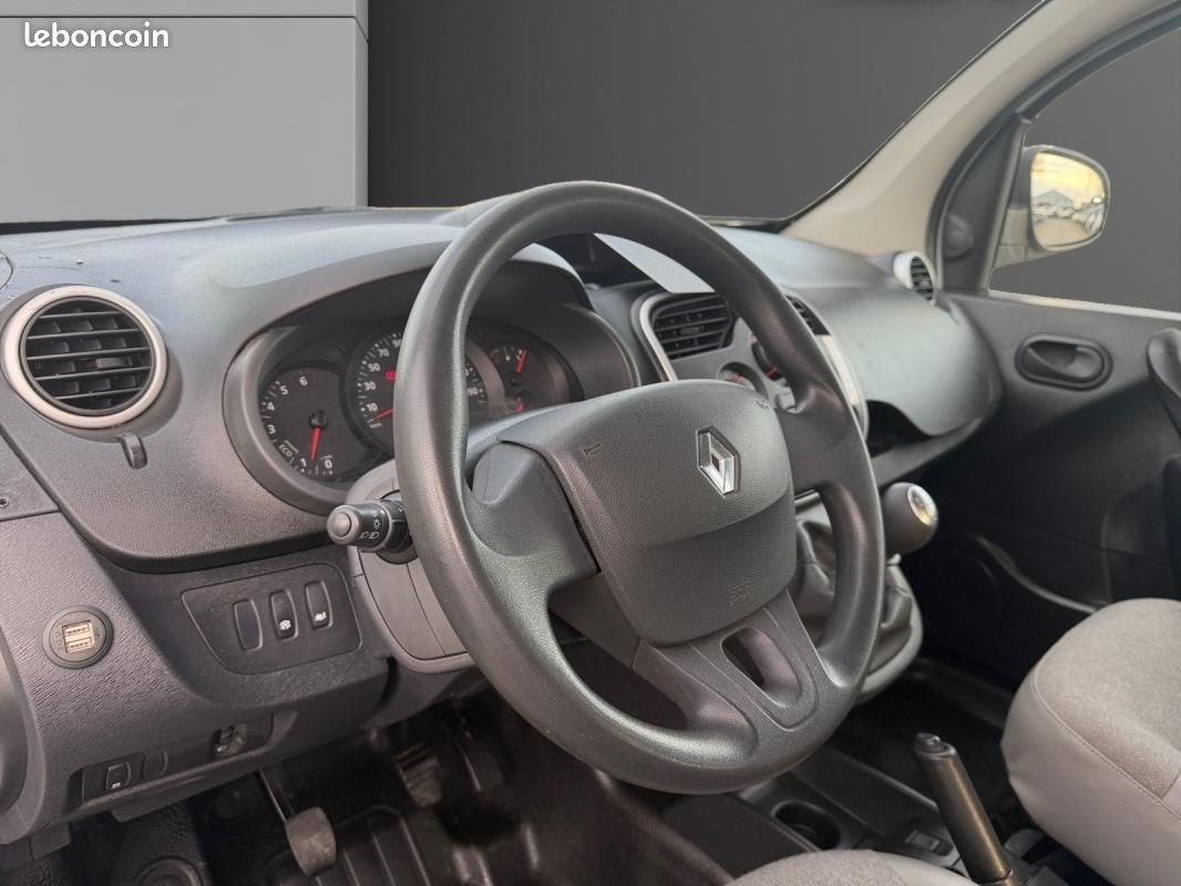 Renault Kangoo Express GRAND VOLUME BLUE DCI 95 CONFORT 1ere main tva recuperable entretien conce... (image 13)
