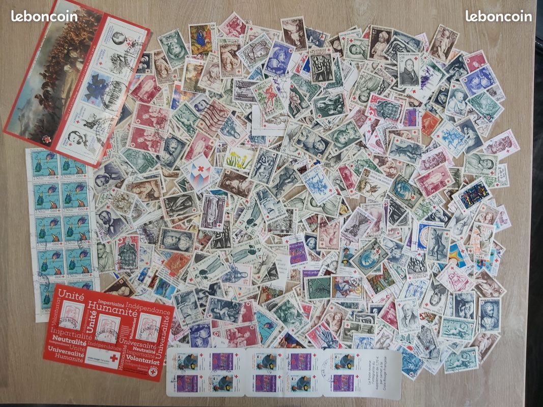 LOT De 500 Timbres De Collection Tchécoslovaquie – Europe – TTBE