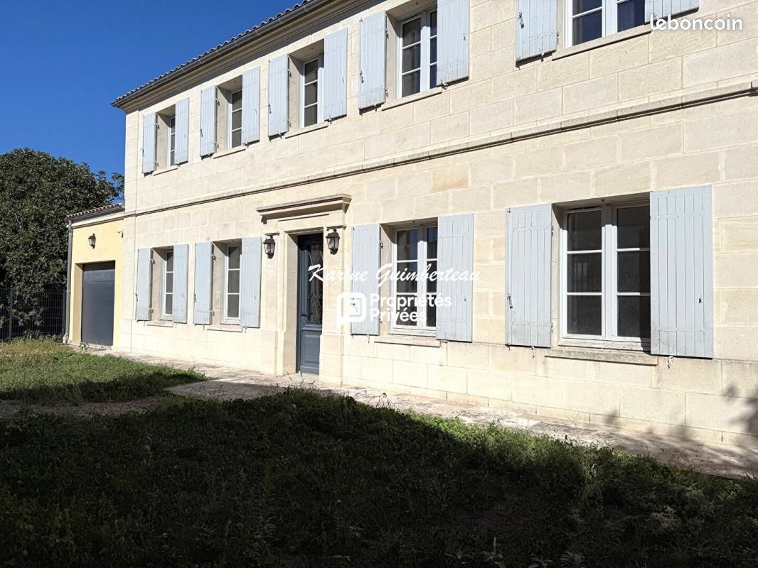 Maison 8 pièces 270 m² · à Saint-Sulpice-de-Faleyrens · 270 m² · 552 000 €