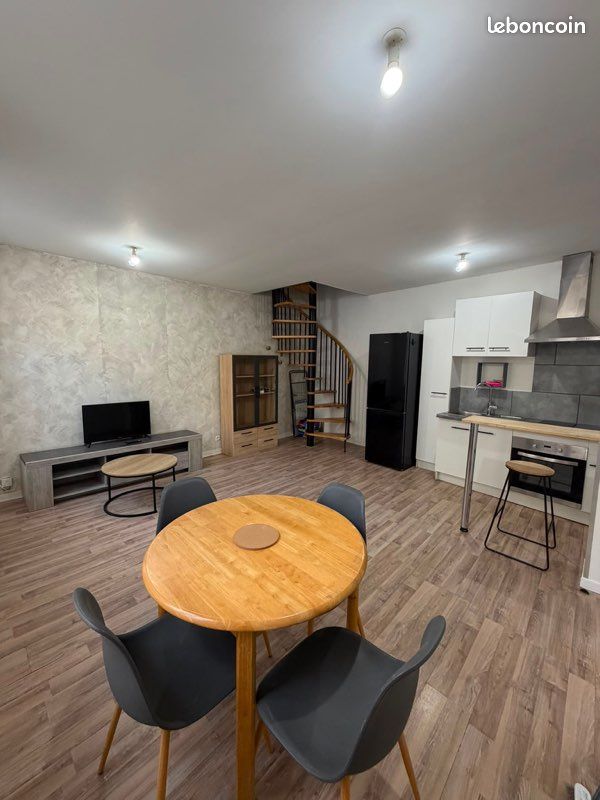 Maison 4 pièces 55 m² · à Cognac · 55 m² · 700 €