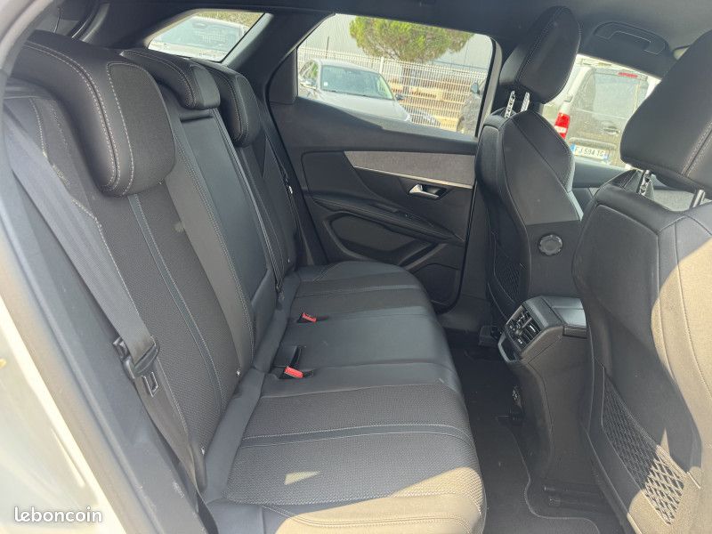 Peugeot 3008 1.5 BLUEHDI 130 CH S&S GT EAT8 (image 13)