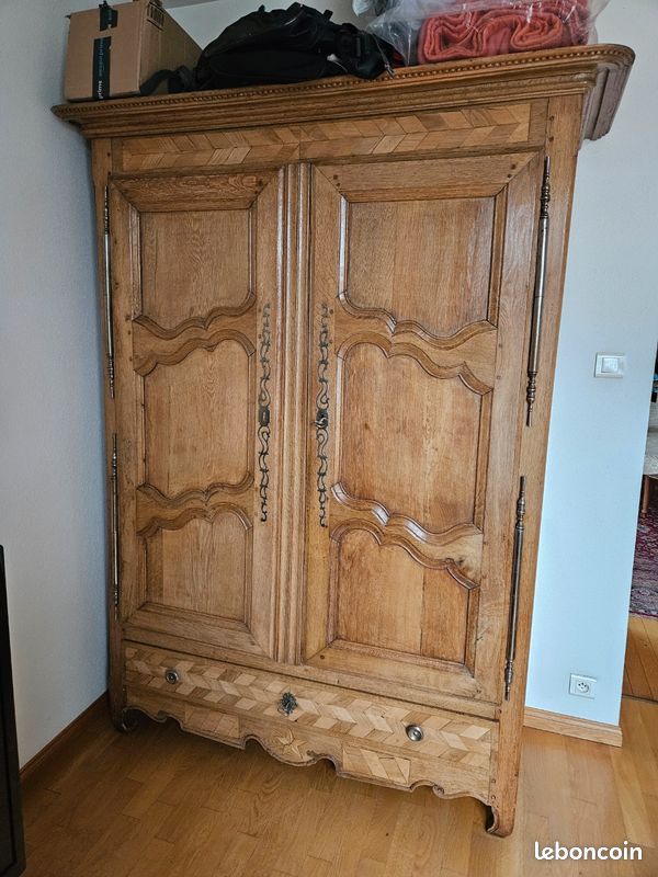 Armoire ancienne chêne ou noyer 135x53-H.202 cm (image 2)