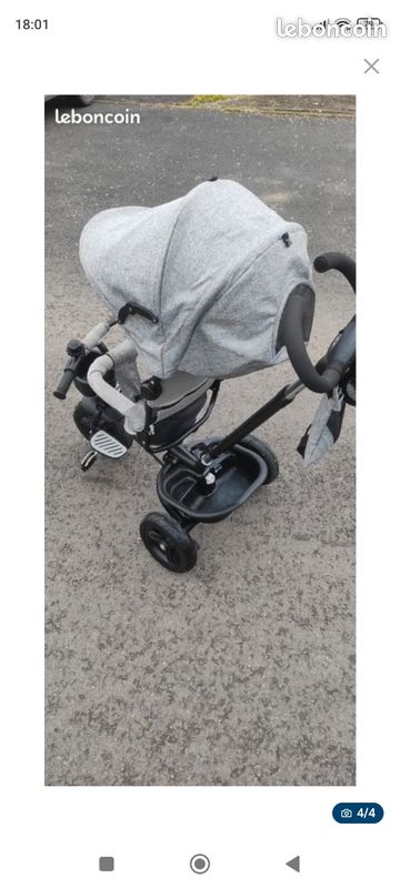 Vélo tricycle 2en1
Soit en poussette avec cale pied
Soit en vélo autonome à trois roues (image 4)