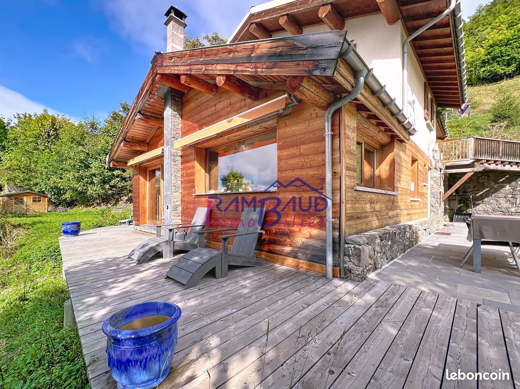 Maison 5 pièces 132 m² · à Valmeinier · 132 m² · 598 000 €