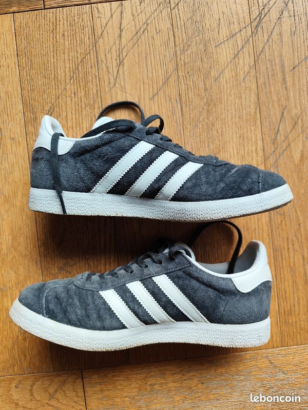 Grey Basket Gazelle Grise Femme Adidas Originals Baskets Femme - Main Image