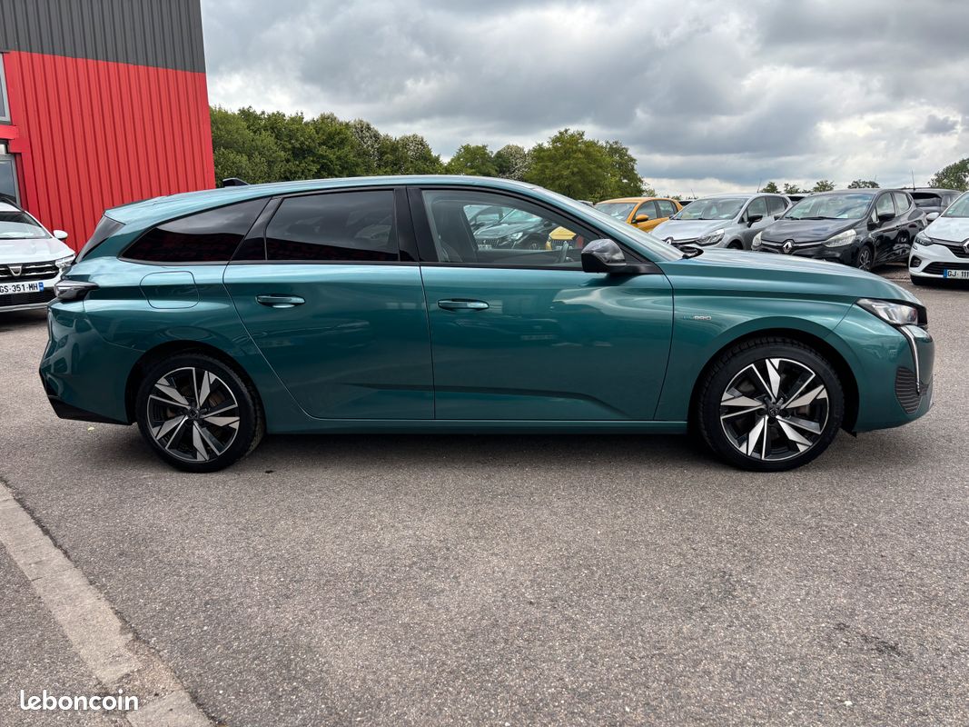 PEUGEOT 308 SW PHEV 180ch Allure e-EAT8 / Caméra / GPS / CarPlay / 2022 / 111 127kms (image 4)