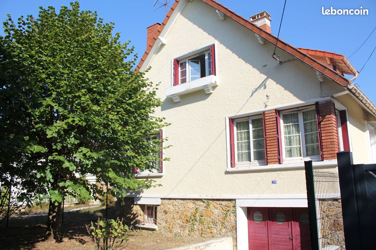 Maison 5 pièces 118 m² · à Sainte-Geneviève-des-Bois · 118 m² · 295 000 €