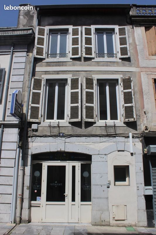 Local commercial 225 m² · à Montréjeau · 225 m² · 60 000 €