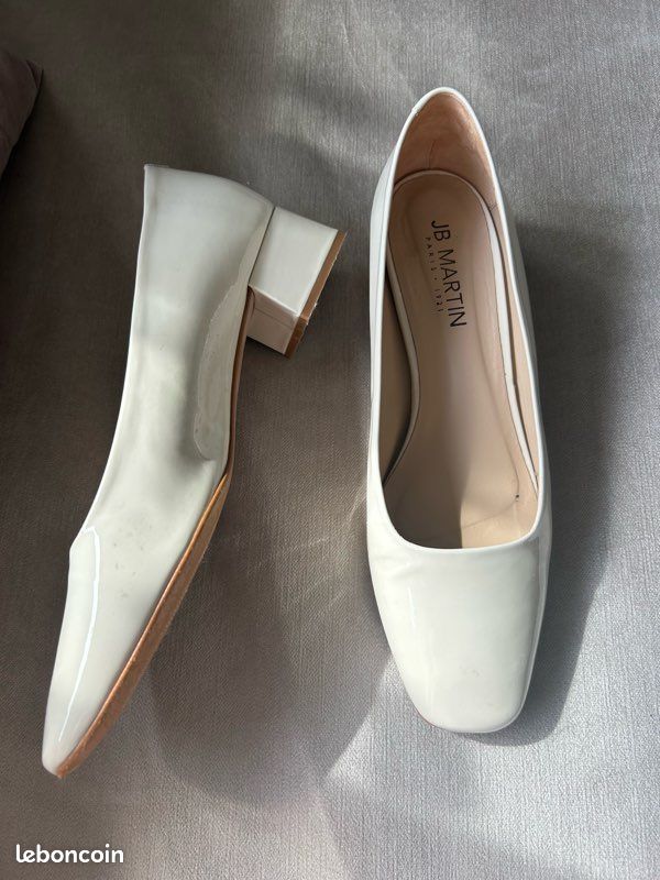 Chaussures JB Martin en cuir blanc cassé brillantes (image 3)