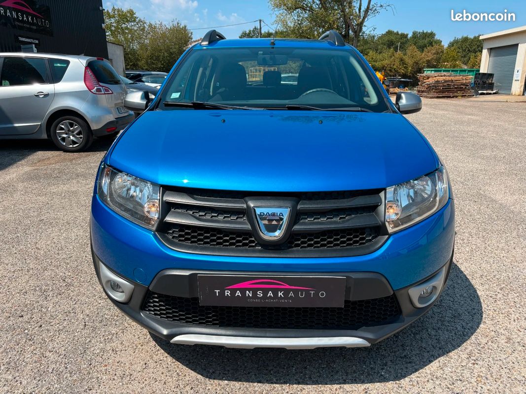 DACIA SANDERO 1.5 dCi 90 E6 Urban Stepway - DISTRIBUTION NEUVE (image 16)