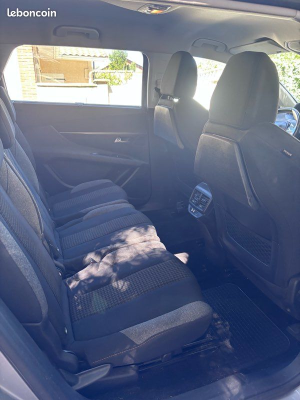 Peugeot 5008 PureTech 130 S&S BVM6 Active - 7 places (image 15)