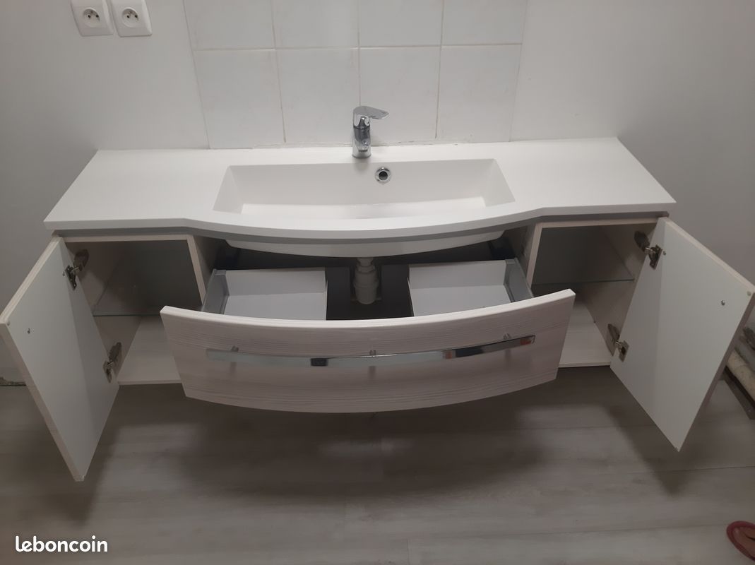 Vasque de salle de bain (image 1)