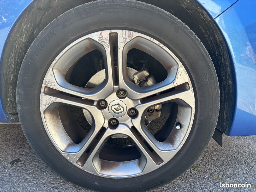 RENAULT CLIO IV GT Line - TCe 120 GT EDC E6 - DISTRIB NEUVE - BOITE OK (image 26)