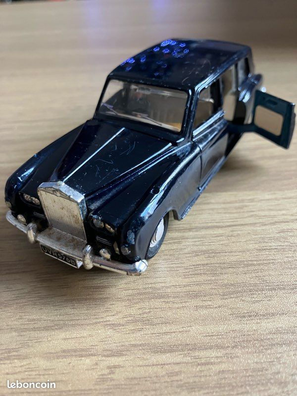 Miniature Dinky Toys Rolls-Royce Phantom V - Échelle 1/43 - État Neuf - Issue Du Kit 1001
