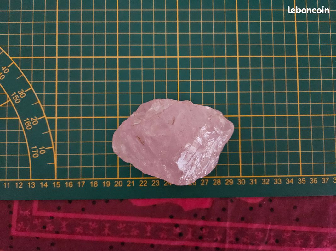 Grosse pierre naturelle de Quartz rose (image 2)
