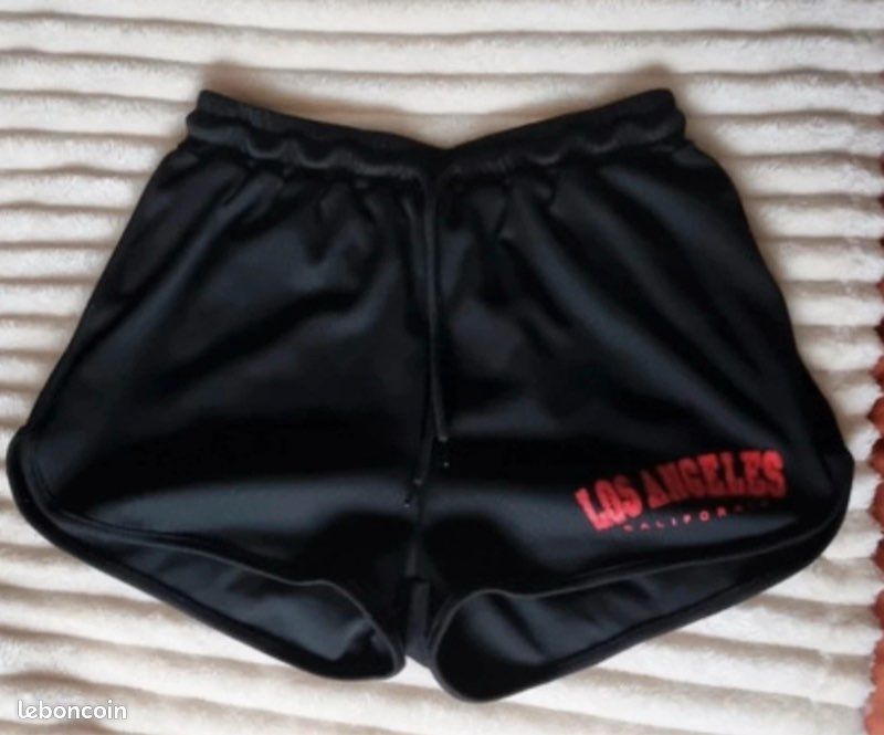 Short noir sport taille S femme Shein Vêtements - Main Image