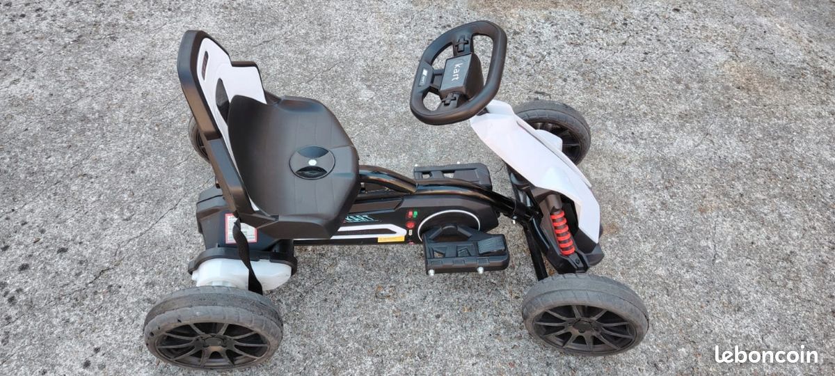 MOTHINESSTO5925-Kart électrique pour enfant 12V - Vitesse réglable 3