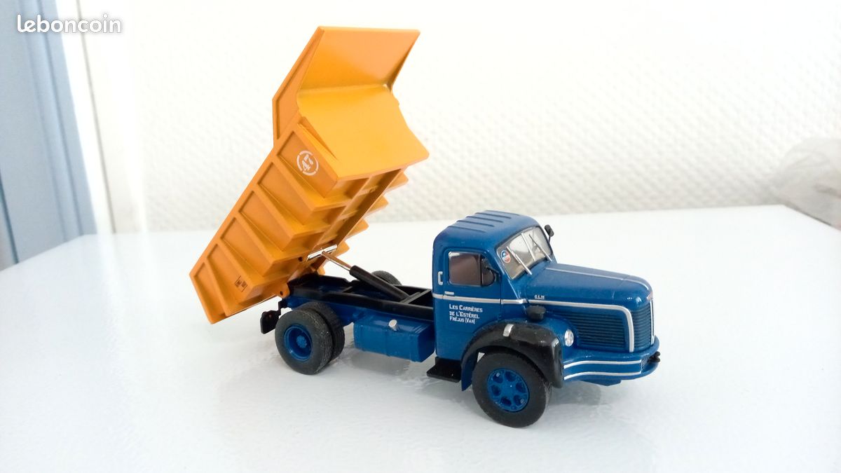 COLLECTION BERLIET N° 1 - GLM 10 BENNE DE CHANTIER MARREL 1953 au 1/43