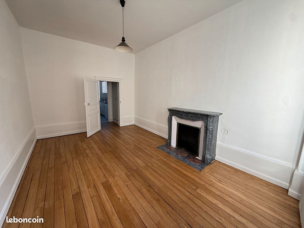 Appartement 2 pièces 39 m² · à Moulins · 39 m² · 515 €/mois