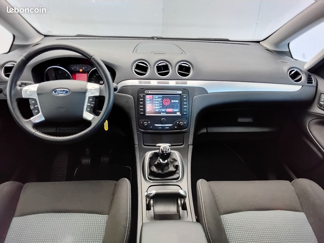 Ford s-max titanium 1.6 tdci 115 ch – 1ere main – 33 000 km – gps – 13 995 (image 3)
