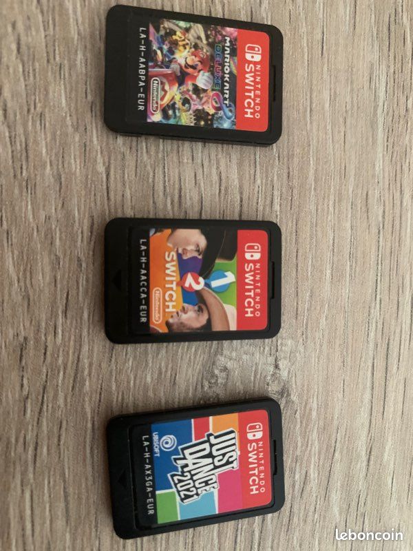 Console Nintendo switch + manette + 3 jeux (image 3)